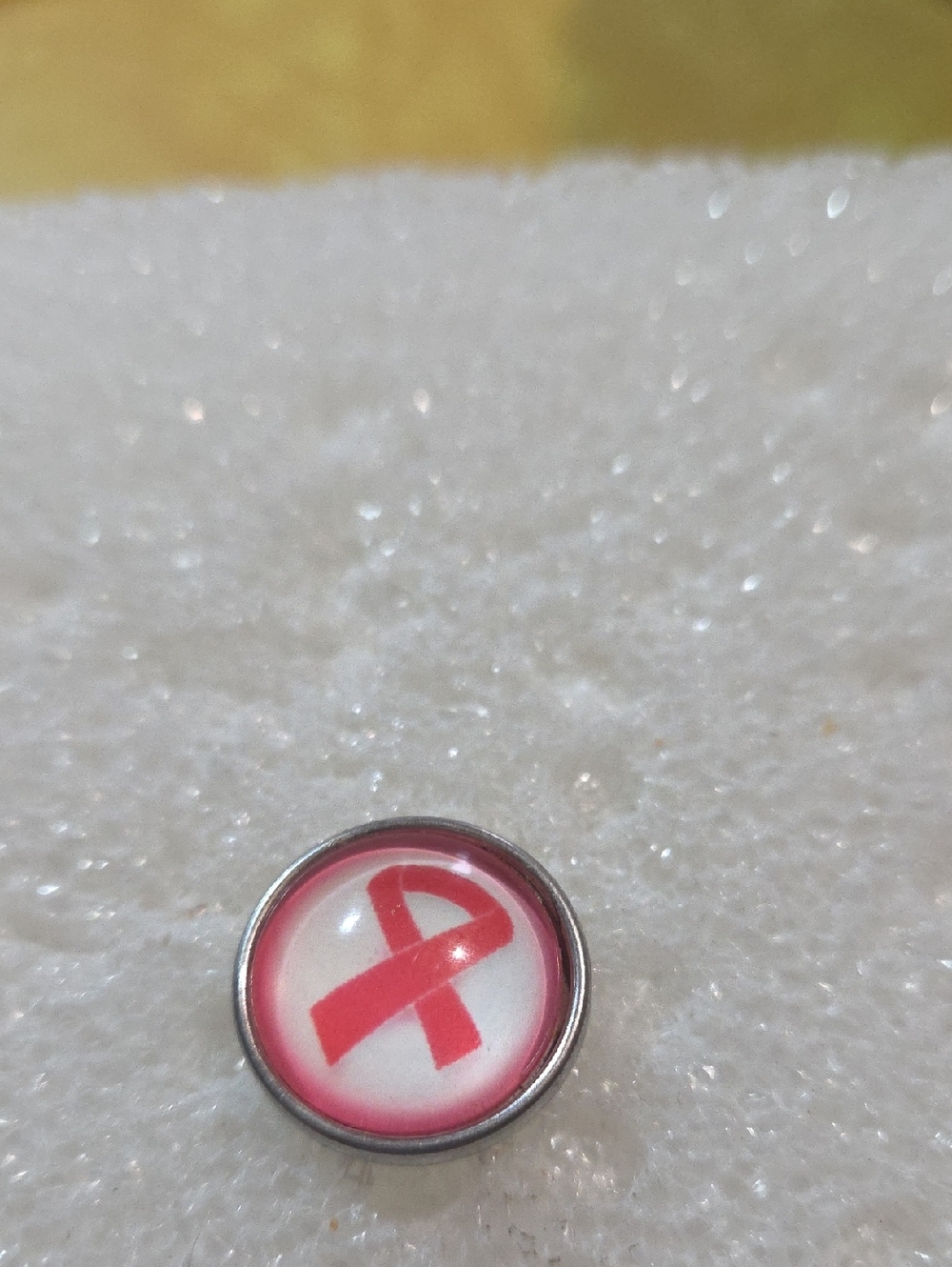 Red Ribbon Round Ginger Snap 18mm